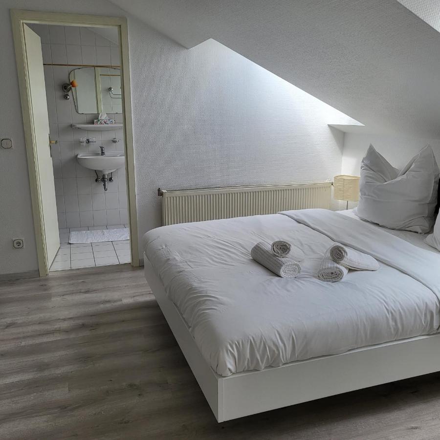 Apartment Am Dom Halle  Ngoại thất bức ảnh