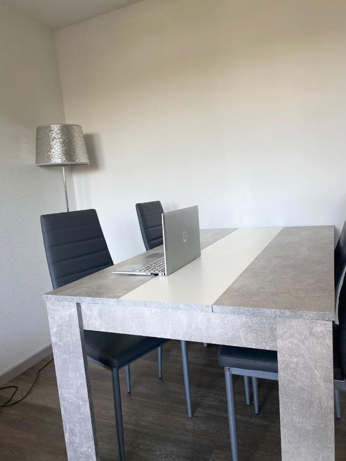 Apartment Am Dom Halle  Ngoại thất bức ảnh