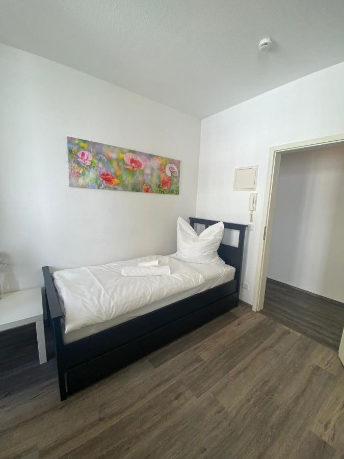 Apartment Am Dom Halle  Ngoại thất bức ảnh
